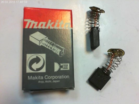 Щетки угольные Makita CB302 orig