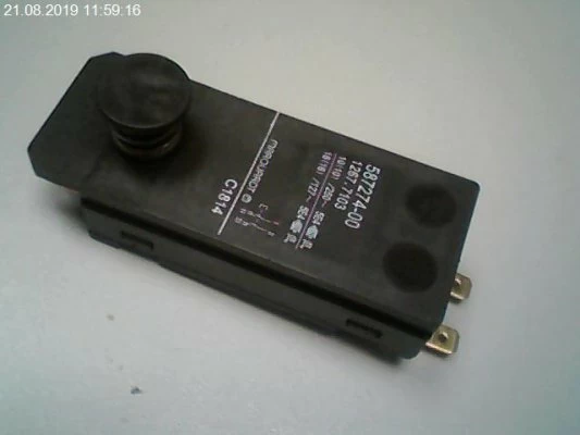 Вимикач DeWALT D25762