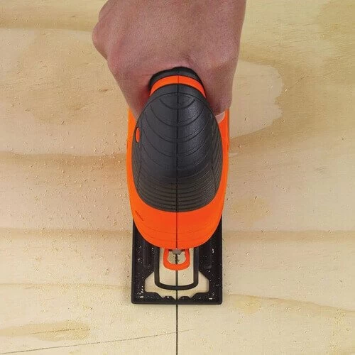Пила лобзикова мережева BLACK+DECKER KS701E