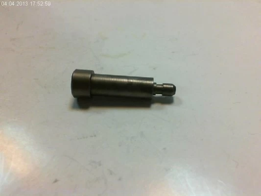 Штифт с буртиком Makita GA7010,GA9010,SA7000