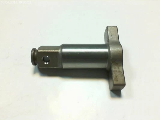 Боёк Makita