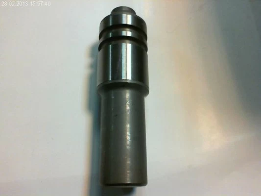 Боек Makita HM-1202