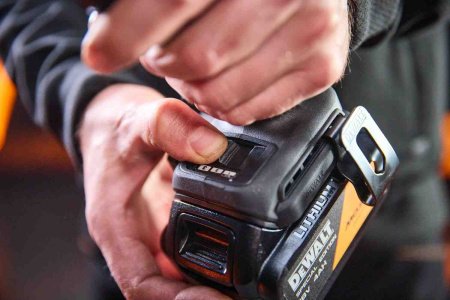 Шурупокрут ударний McLaren F1 TEAM SPECIAL EDITION DeWALT DCF86MM2T