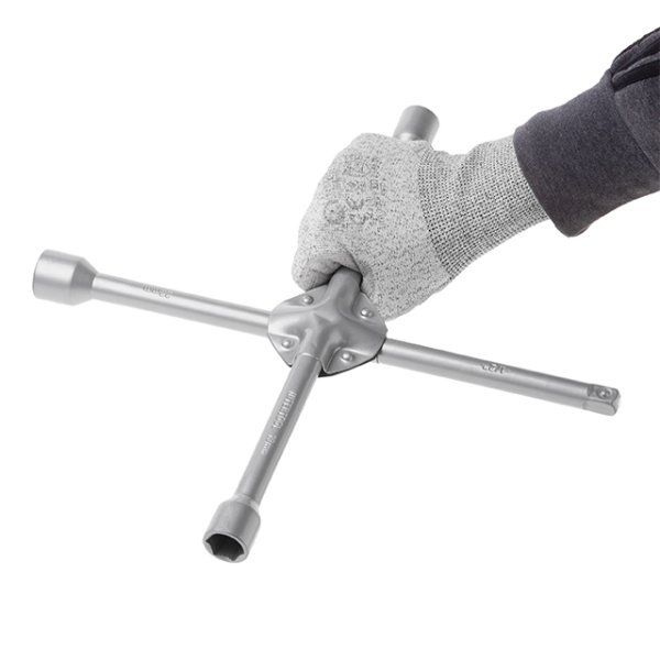 Ключ балонний хрестовий посилений, 14" * 355 мм, D=16 мм, 17, 19, 22 мм. INTERTOOL HT-1602