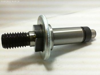 Шпиндель Makita GA9020S
