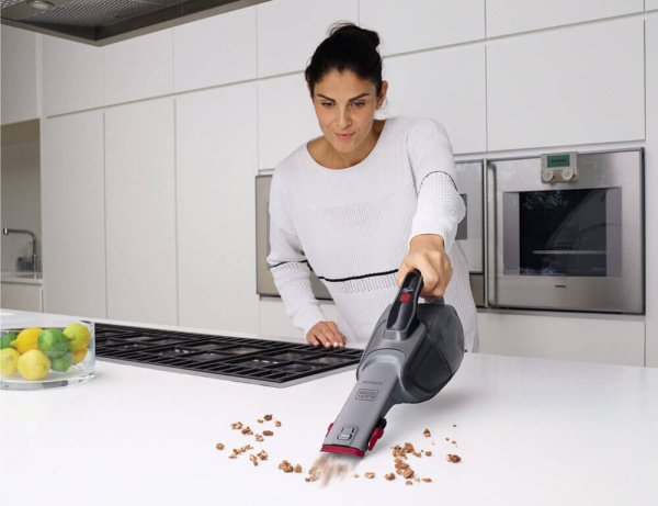 Пилосос акумуляторный BLACK+DECKER DVJ315B