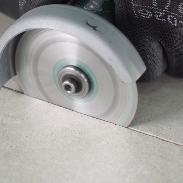 Круг алмазний вiдрiзний Distar 1A1R 76x0,8/0,5x6x10H Colibri