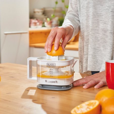 Соковитискач BLACK+DECKER BXCJ25E