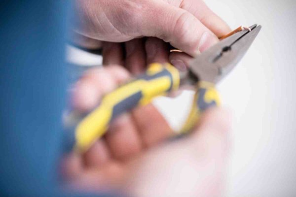 Плоскогубці FatMax® довжиною 200 мм з подовженими напівкруглими губками STANLEY 0-89-870