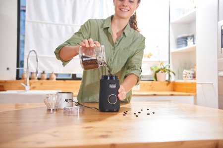 Кавомолка BLACK+DECKER BXCG150E