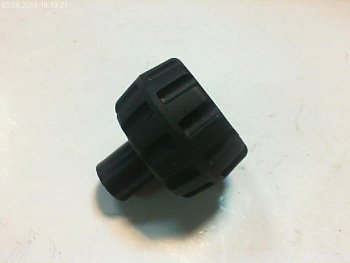 Гайка Makita HM1100,HM1202,HR4000,HR5001