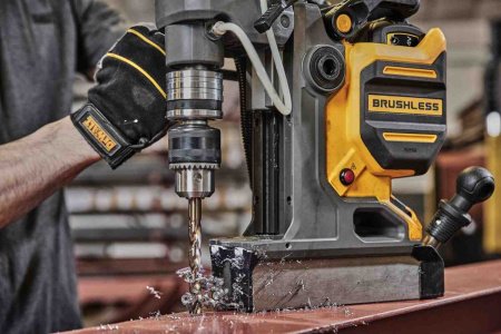 Верстат свердлильний акумуляторний безщітковий магнітний DeWALT DCD1623N