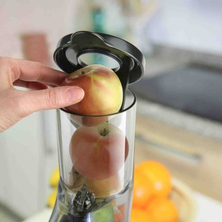 Соковитискач BLACK+DECKER BXJE200E